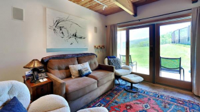 Timberline Condominiums Studio Deluxe Unit 116